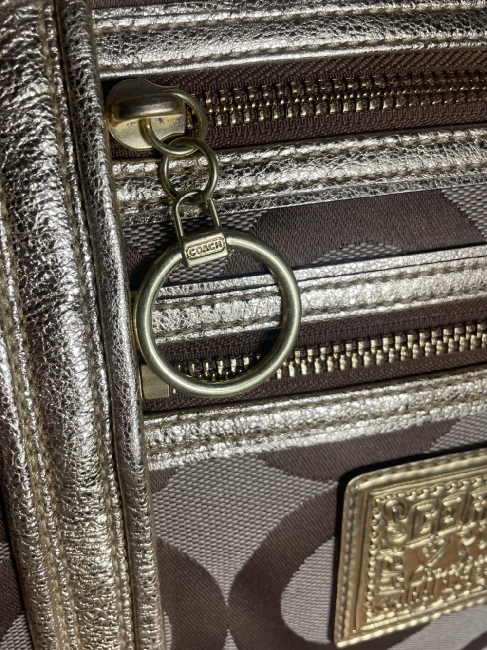 Coach Poppy 2009 Gold Metallic Op Art Glam Tote 13826 - Picture 14 of 16